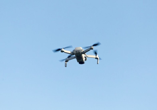 Mag een drone met een accu van 57 Wh in je handbagage en wat zijn de regels in 2026