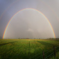 Hoe werkt een regenboog en waarom zie je er soms twee?