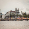 Wat zijn de belangrijkste documenten voor Suriname?