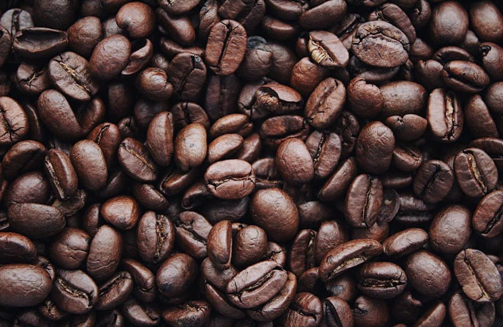 Hoe wordt koffie gedecafeïneerd en is het echt cafeïnevrij?
