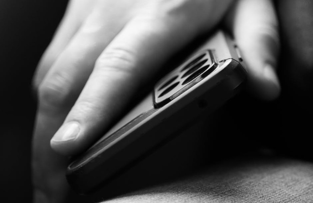 Wat is digitaal minimalisme en hoe begin je ermee in 2026