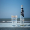 Waarom smaakt water thuis anders dan op vakantie?