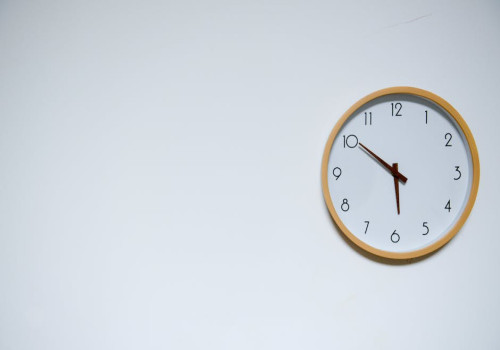 Wat betekent het als iemand zegt: het is mosterd na de maaltijd